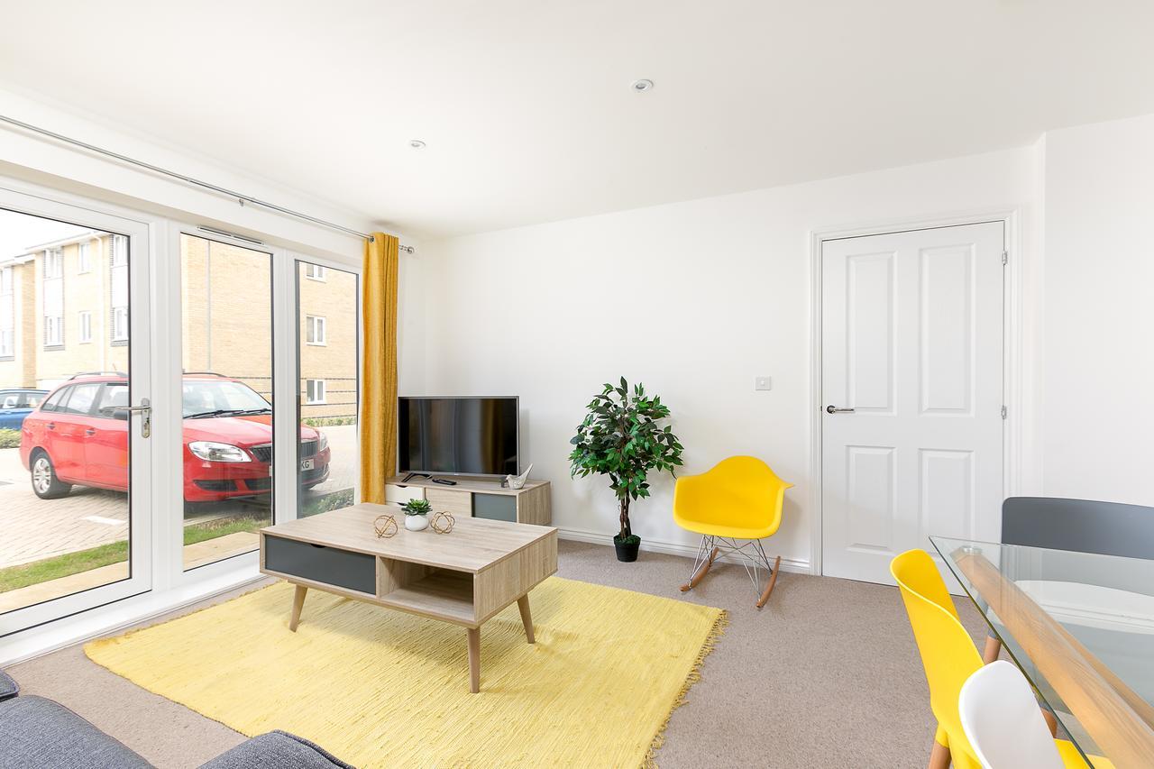 Hertford Serviced Apartments Ware Bagian luar foto