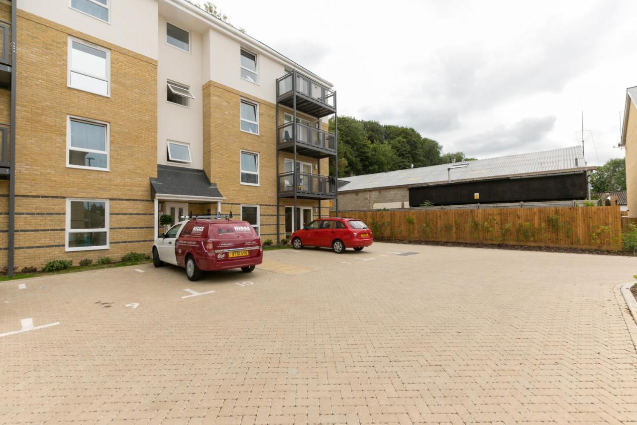 Hertford Serviced Apartments Ware Bagian luar foto